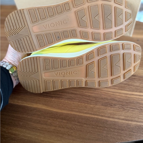 Vionic Curran Breilyn Trainers - Picture 5 of 5